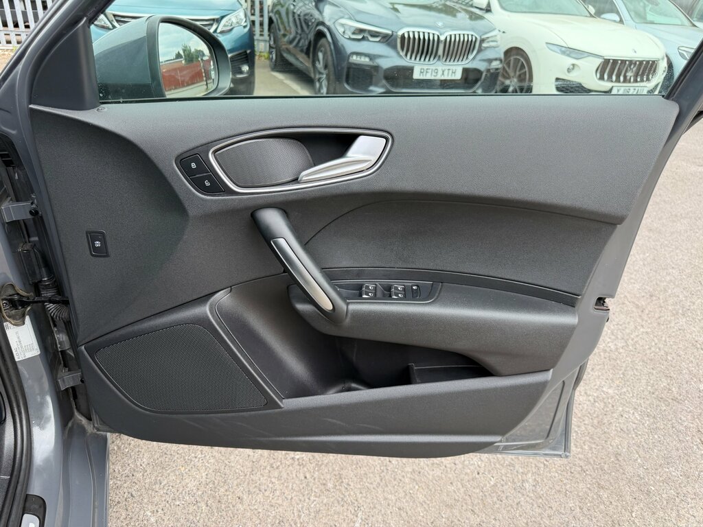 Audi A1 A1 Sport Tfsi Black #18