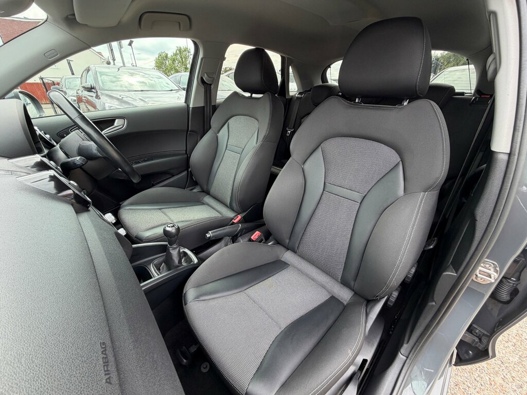 Audi A1 A1 Sport Tfsi Black #42