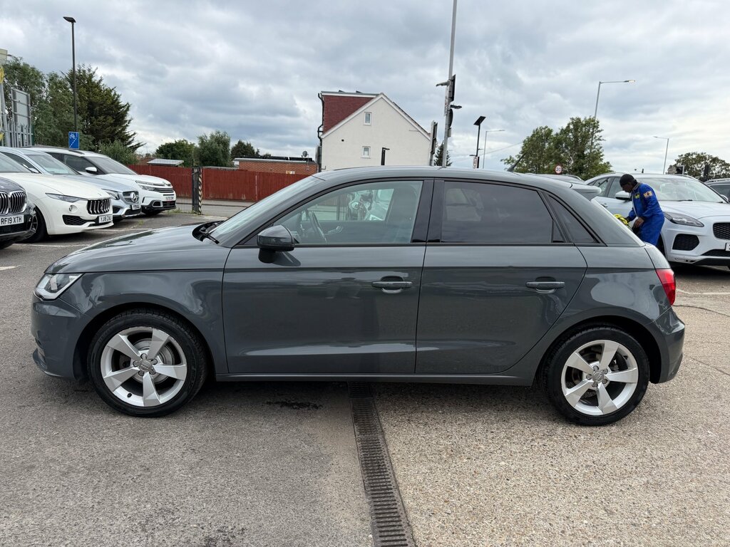 Audi A1 A1 Sport Tfsi Black #55