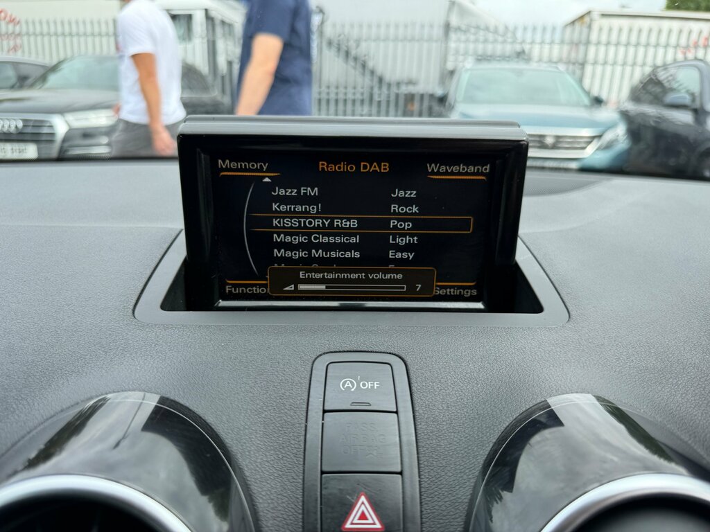 Audi A1 A1 Sport Tfsi Black #28