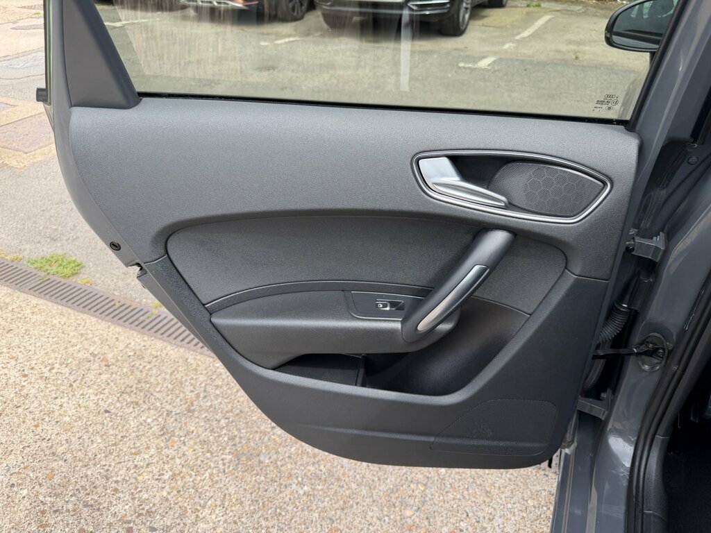 Audi A1 A1 Sport Tfsi Black #44