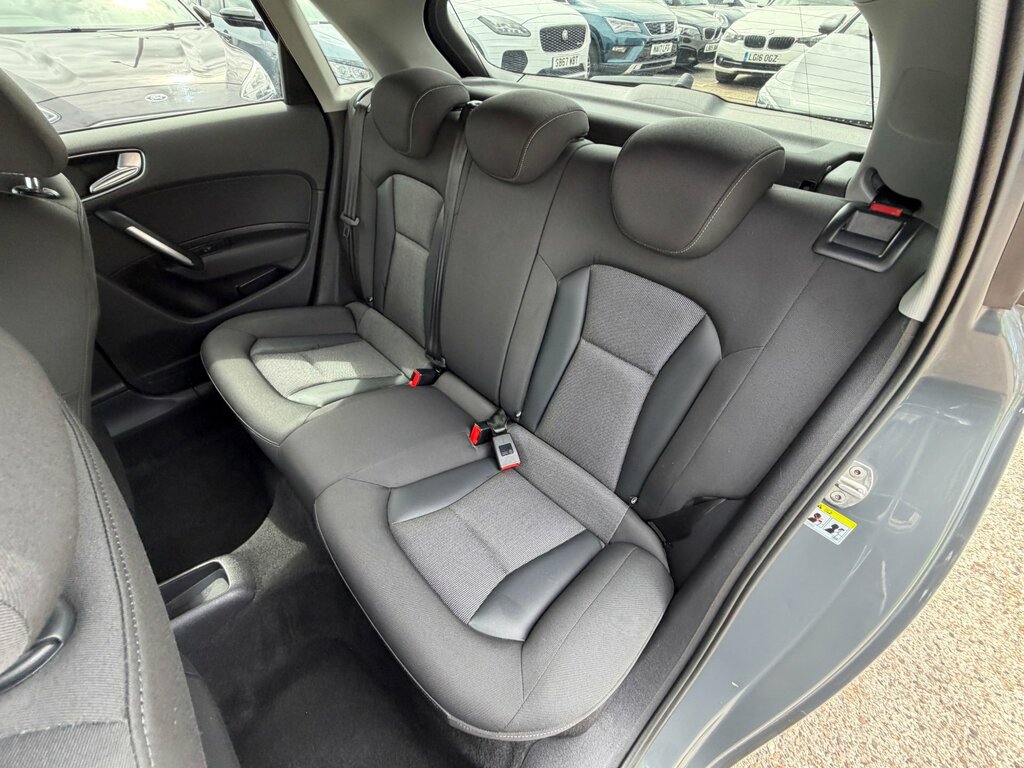 Audi A1 A1 Sport Tfsi Black #46