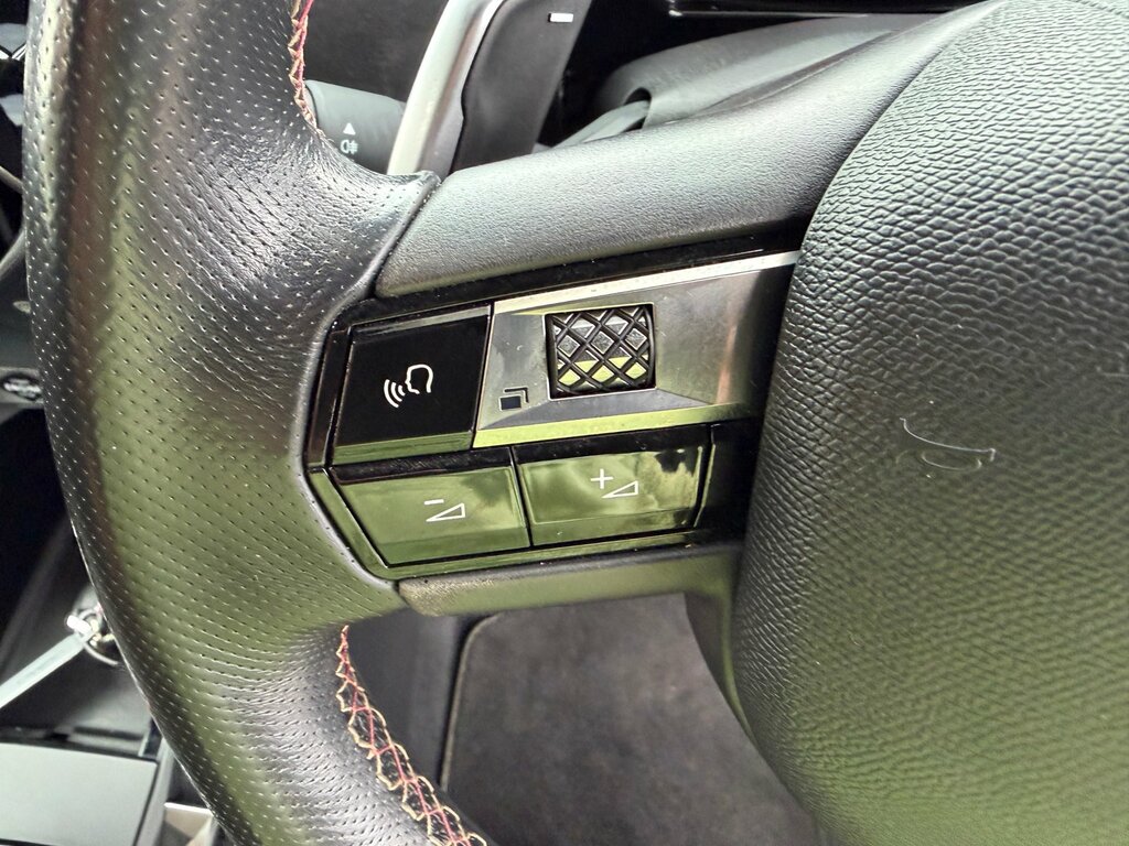 DS DS 3 Crossback 1.2 Puretech Ultra Prestige Crossback Eat8 Euro 6  #29