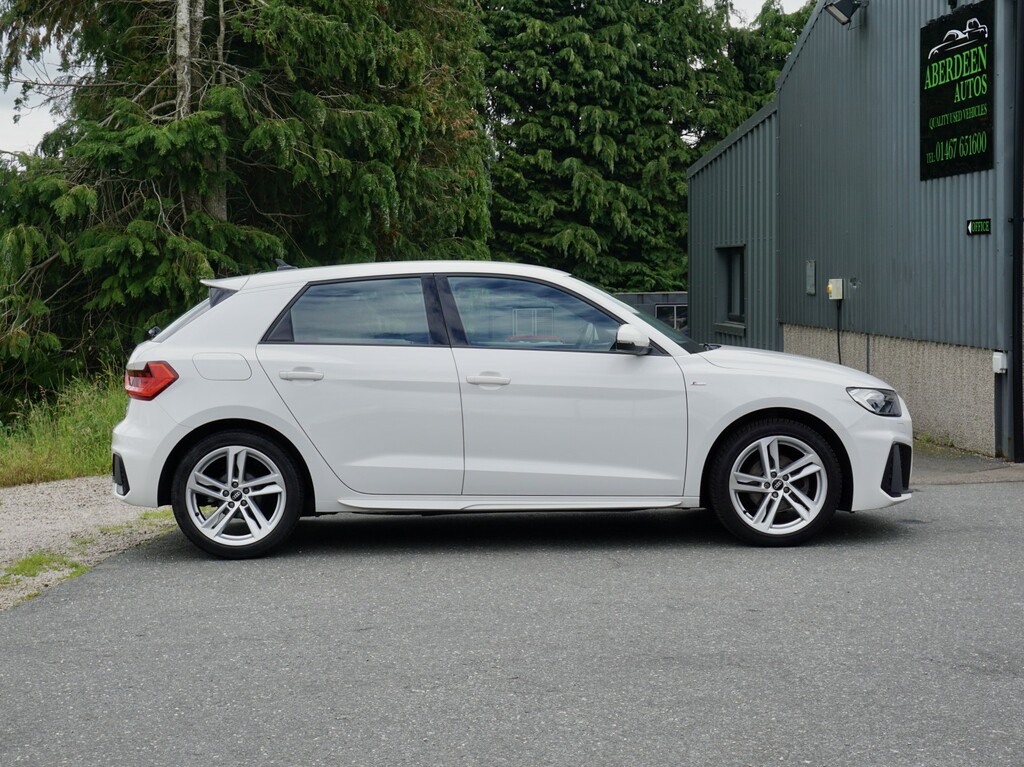 Audi A1 1.0 Tfsi 30 S Line White #4