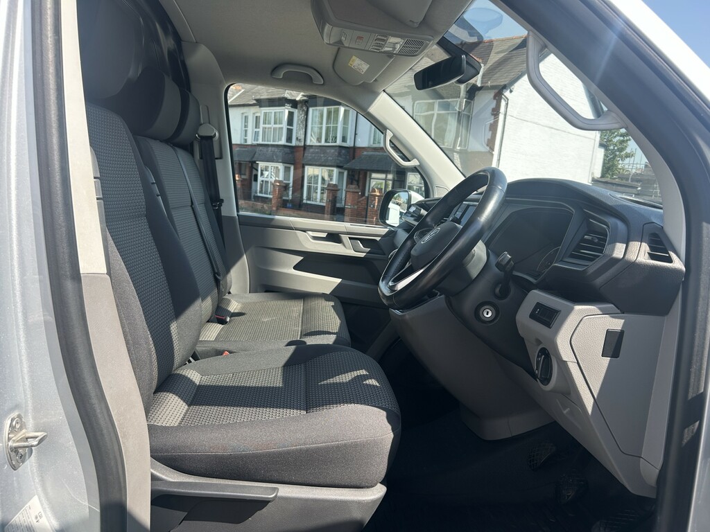 Volkswagen Transporter 2L Highline Silver #11