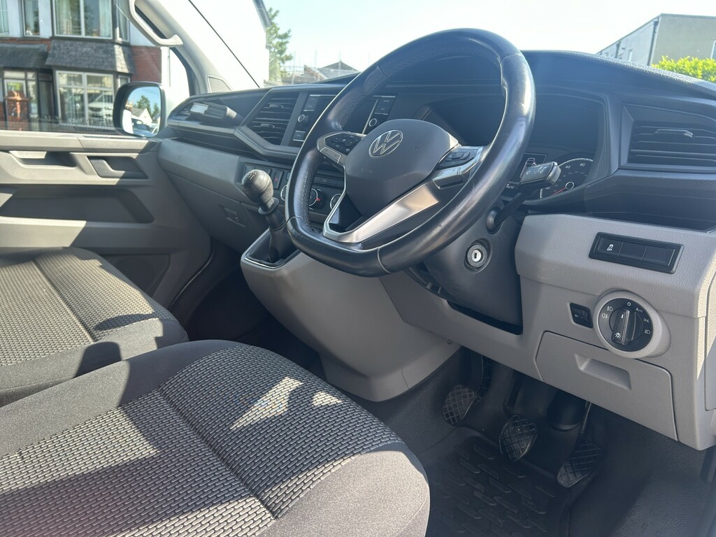 Volkswagen Transporter 2L Highline Silver #12