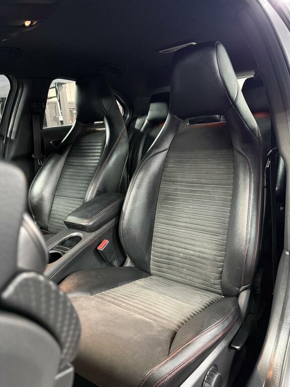 Mercedes-Benz A Class A180 Cdi Blueefficiency Purple #17