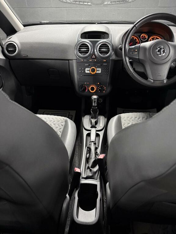 Vauxhall Corsa 1.2 16V Limited Edition Euro 5 Black #27