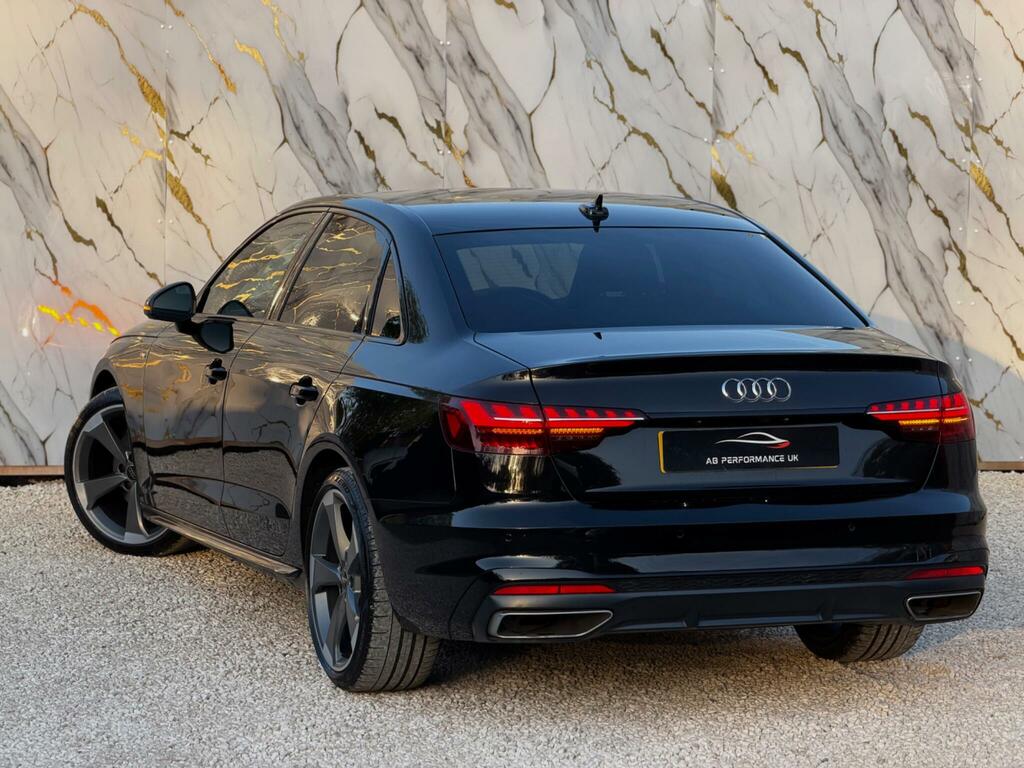 Audi A4 2.0 Tfsi 35 Black Edition S Tronic Euro 6 Ss  Black #2
