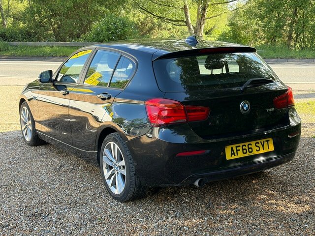 BMW 1 Series 118I Sport Hatchback AF66SYT Black #4