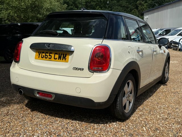Mini Hatch Cooper Hatchback YG65CWM White #4