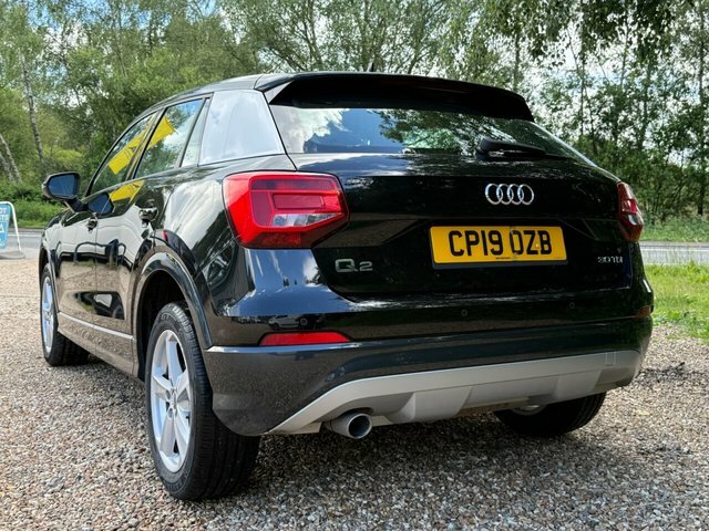 Audi Q2 Tdi 30 Sport Suv Black #3