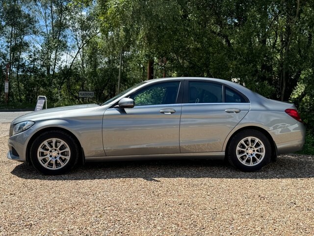Mercedes-Benz C Class C220d Se Saloon Silver #2