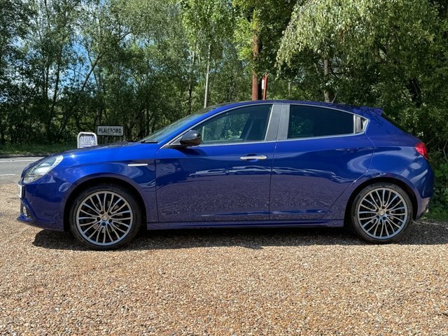 Alfa Romeo Giulietta Jtdm-2 Collezione Hatchback Blue #2