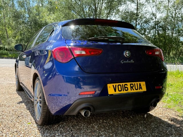 Alfa Romeo Giulietta Jtdm-2 Collezione Hatchback Blue #3