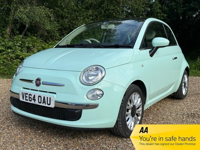 Fiat 500 Lounge Hatchback Green