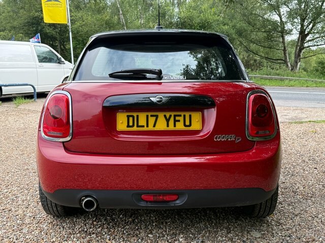 Mini Hatch Cooper D Hatchback DL17YFU Red #4