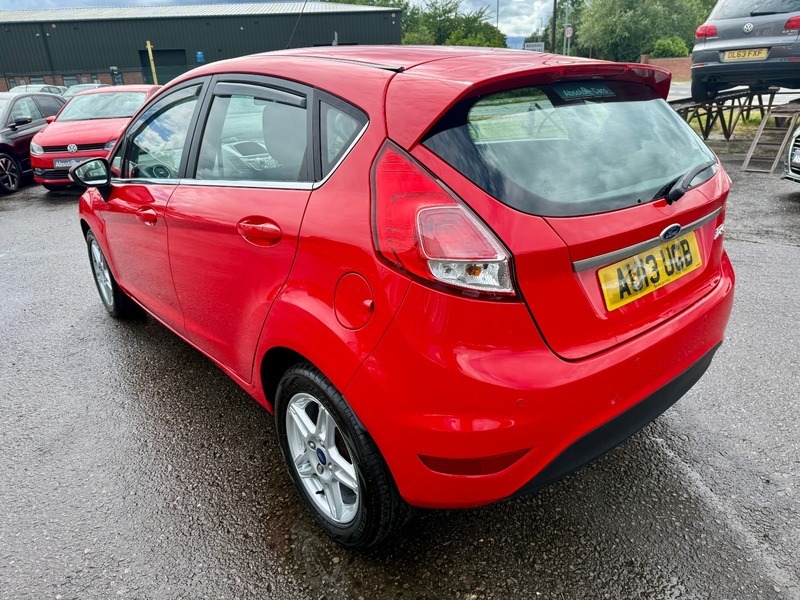 Ford Fiesta Zetec 35 Taxp Sensorsisofix AU13UGB Red #3