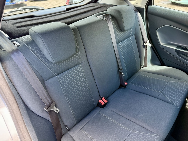 Ford Fiesta 1.6 Titanium Black #14
