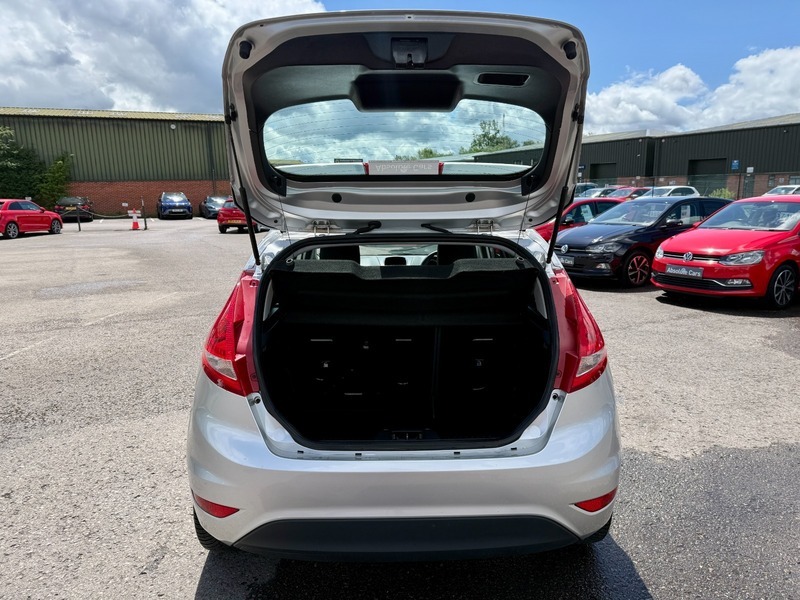 Ford Fiesta 1.6 Titanium Black #10