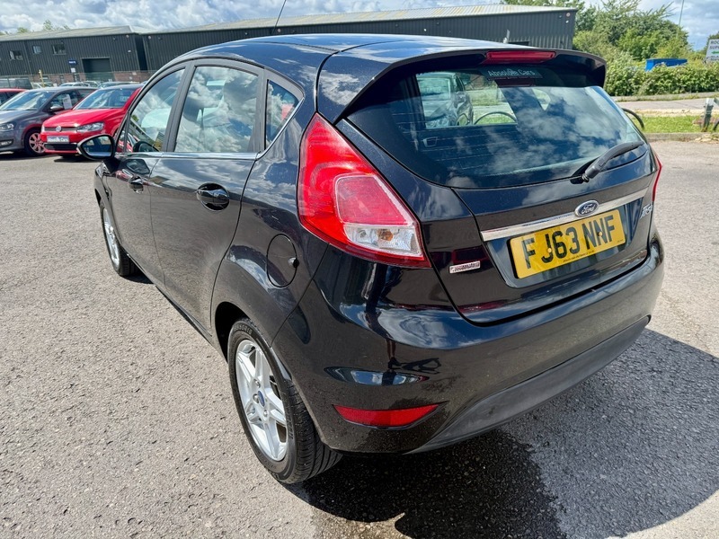 Ford Fiesta Zetec 20 Taxbluetoothisofix Black #3