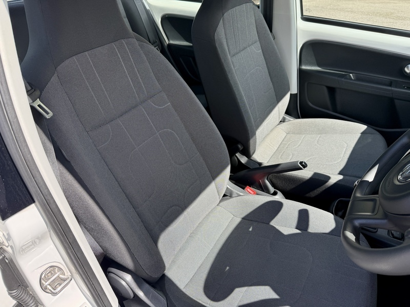 Volkswagen Up Up By Beats Black #17