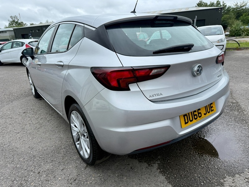 Vauxhall Astra Design Euro 6B Toothclean Silver #3