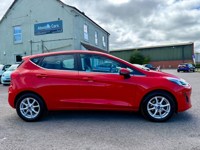 Ford Fiesta Zetec Red #4