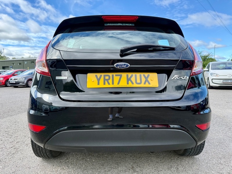 Ford Fiesta Zetec Black #6