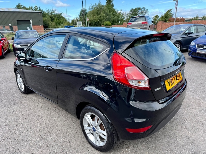 Ford Fiesta Zetec Black #2