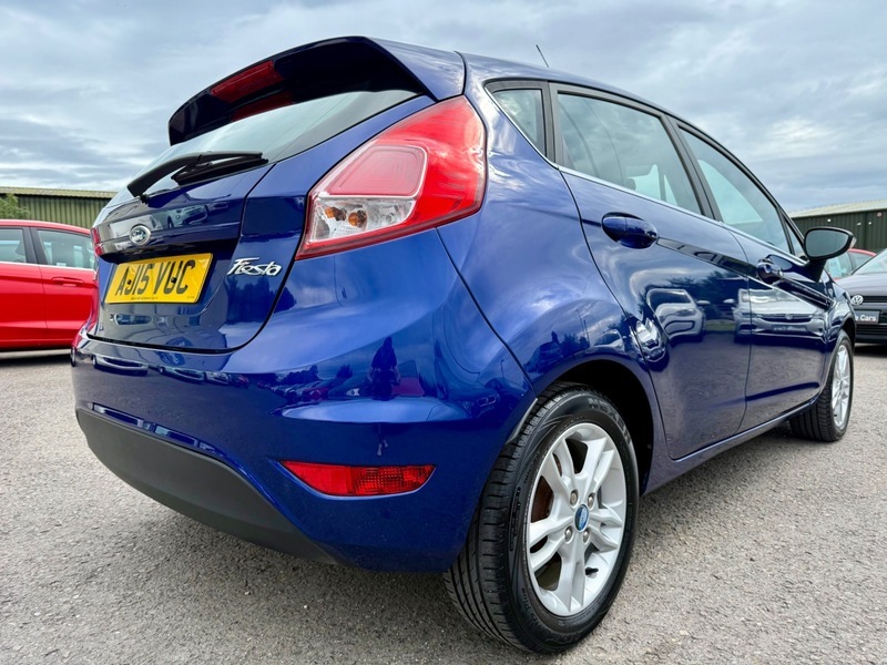 Ford Fiesta Zetec Blue #6