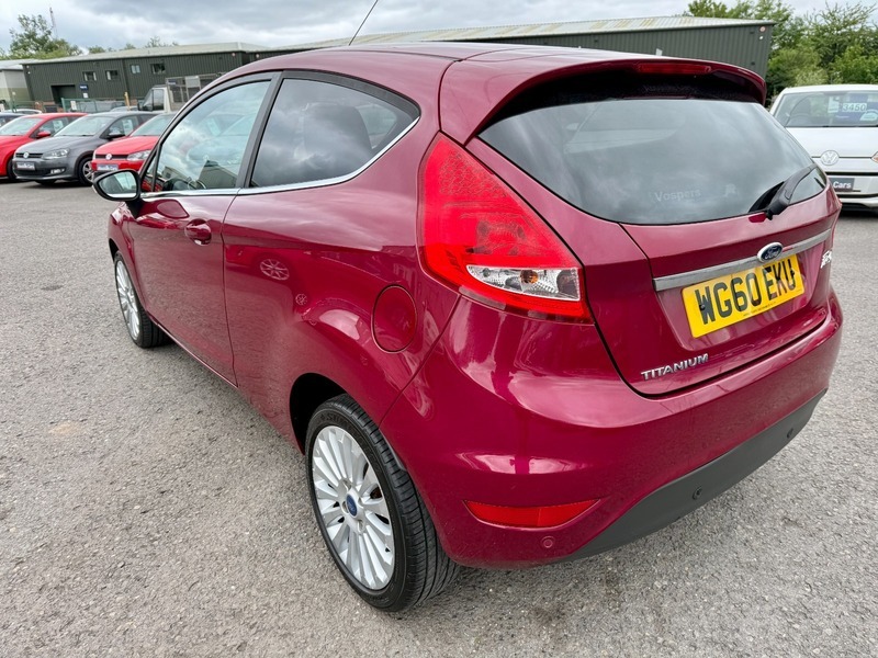 Ford Fiesta Titanium P Sensorsbluetoothisofix WG60EKU Red #3