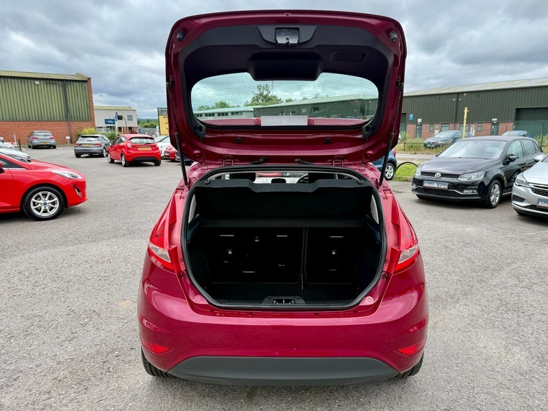 Ford Fiesta 1.6 Zetec S 118 Bhp Grey #12