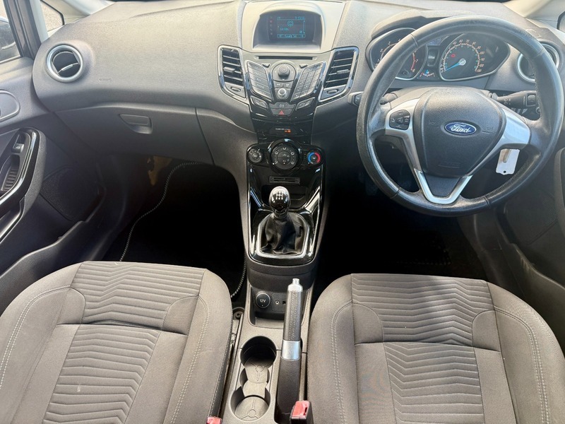 Ford Fiesta Zetec 35 Taxtwo Keysclean Black #2