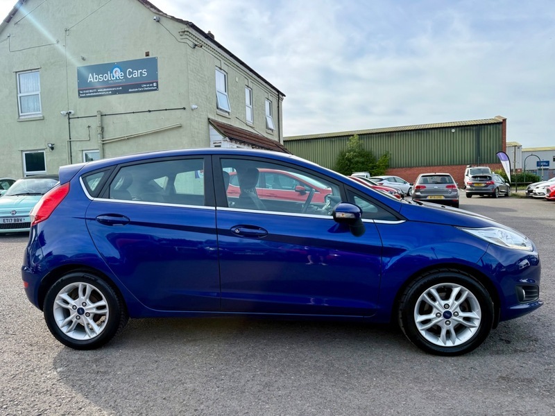 Ford Fiesta Zetec Blue #2