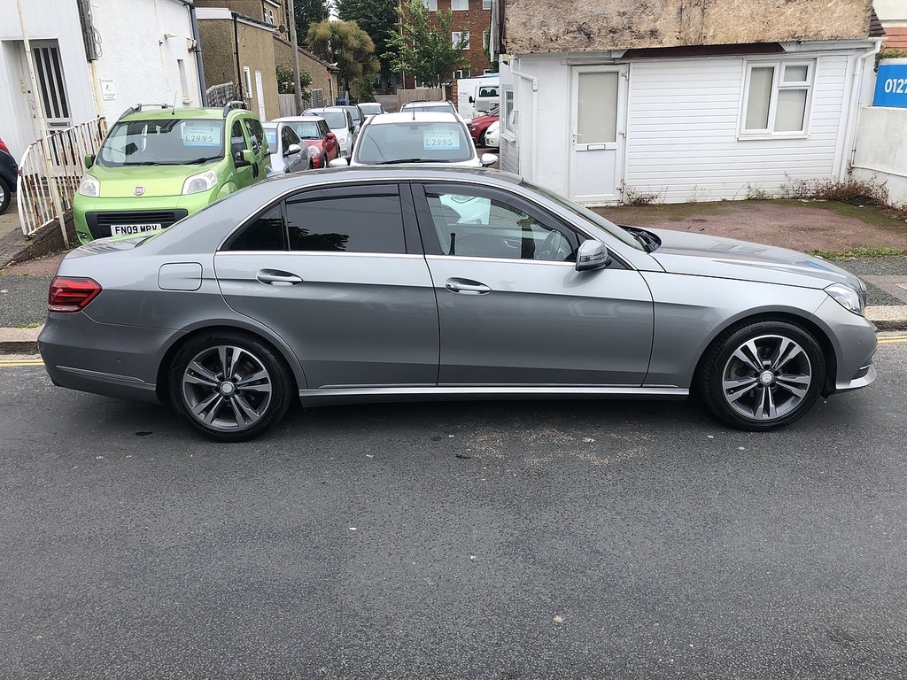 Mercedes-Benz E Class E220 Cdi Se Silver #2