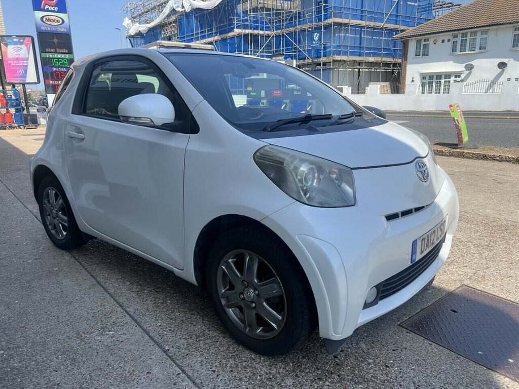 Toyota IQ Vvt-i 2 White