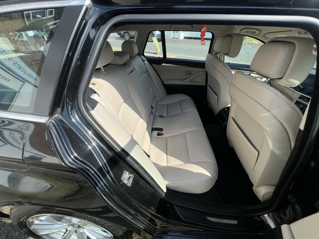 BMW 5 Series 530D Se Blue #13