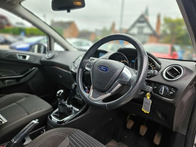 Ford Fiesta 1.25 Zetec Hatchback Euro 6 82 ND16AKG Silver #2