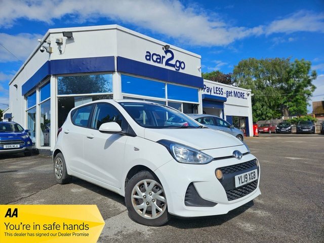 Hyundai I10 1.0 Se Hatchback Euro 6 67 Ps YL19XGB White
