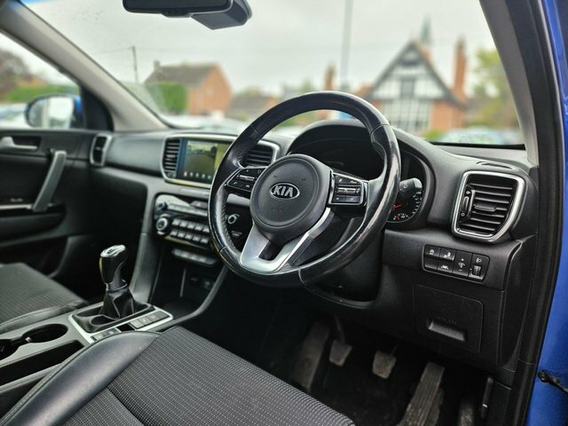 Kia Sportage 1.6 Gdi Edition 25 Suv Euro 6 S NU68VTX Blue #2