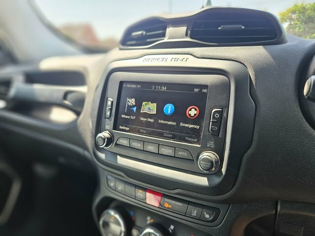 Jeep Renegade 2.0 Multijetii Limited Suv 4Wd E White #4