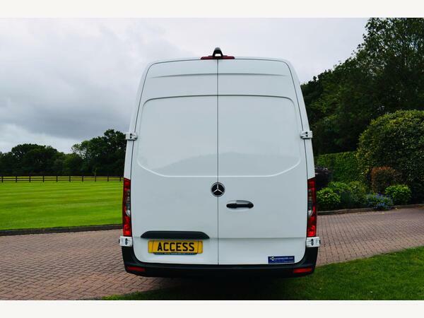 Mercedes-Benz Sprinter Panel Van 2.0 315 Cdi Premium Panel Van White #5