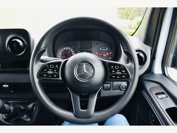 Mercedes-Benz Sprinter 2.0 315 Cdi White #11
