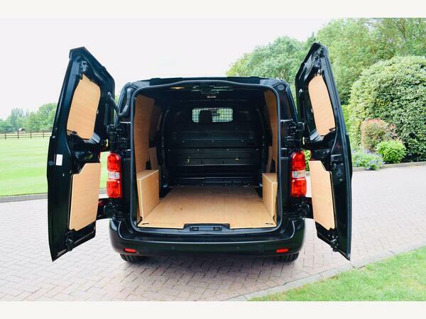 Toyota PROACE Panel Van 1.5D Icon Medium Panel Van Mwb Euro 6 S Black #6