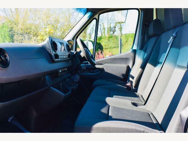 Mercedes-Benz Sprinter Curtainside 314 Luton Twin Curtain Rwd L3 White #2