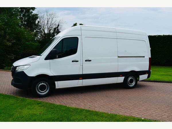Mercedes-Benz Sprinter Panel Van 2.0 315 Cdi Progressive Rwd L2 H2 Euro 6 White #2