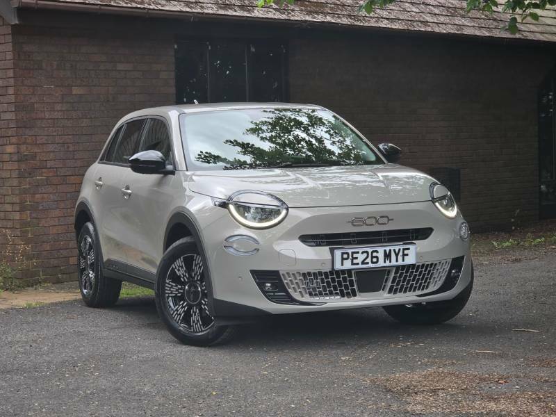 Fiat 600 1.2 Hybrid 48V Icon Edct-6
