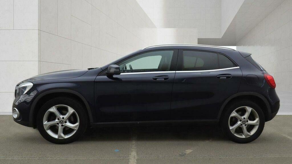 Mercedes-Benz GLA Class 2.1 Gla200d Sport Executive 7G-dct Euro 6 Ss Blue #3