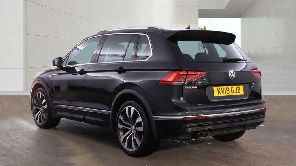 Volkswagen Tiguan 2.0 Tdi R-line Tech Dsg Euro 6 Ss Black #2